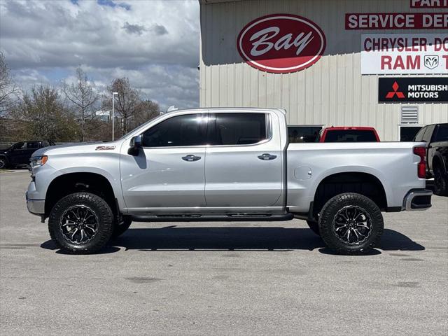 2022 Chevrolet Silverado 1500 4WD Crew Cab Short Bed LTZ