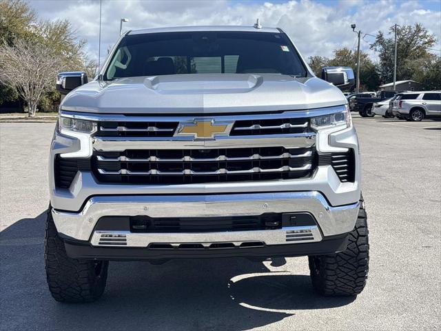 2022 Chevrolet Silverado 1500 4WD Crew Cab Short Bed LTZ