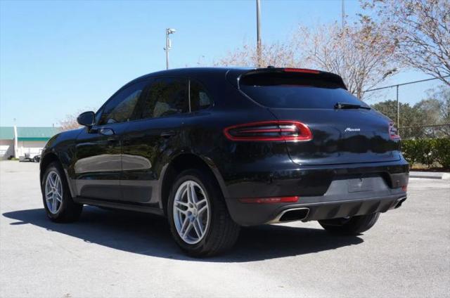 2018 Porsche Macan Base