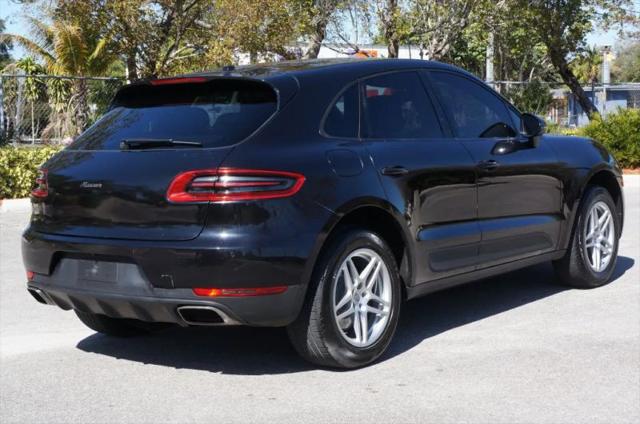 2018 Porsche Macan Base