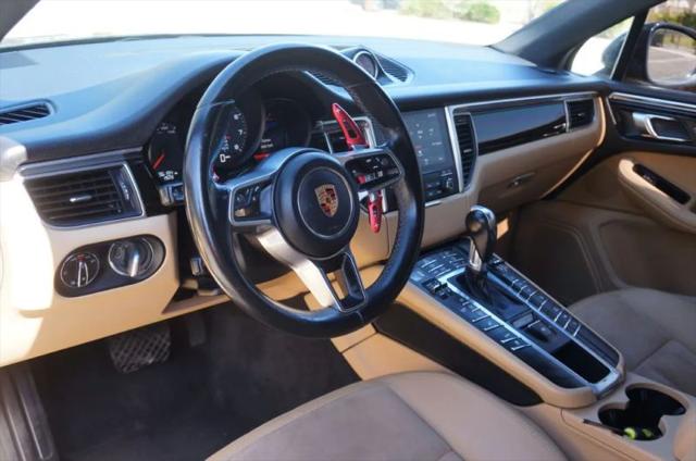 2018 Porsche Macan Base