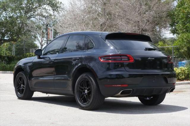 2018 Porsche Macan Base