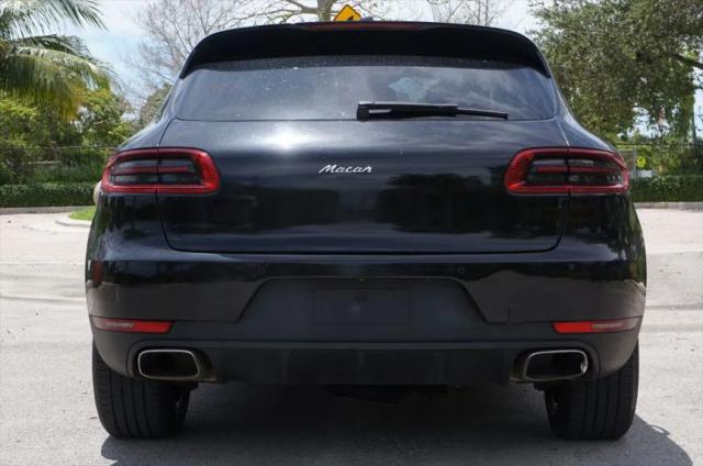 2018 Porsche Macan Base