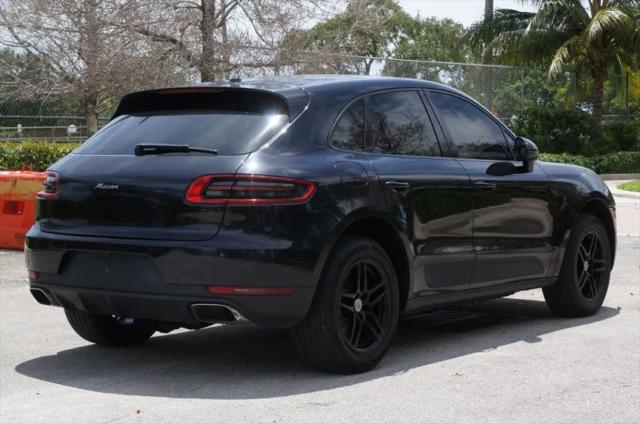 2018 Porsche Macan Base
