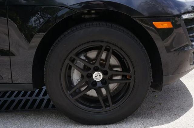 2018 Porsche Macan Base