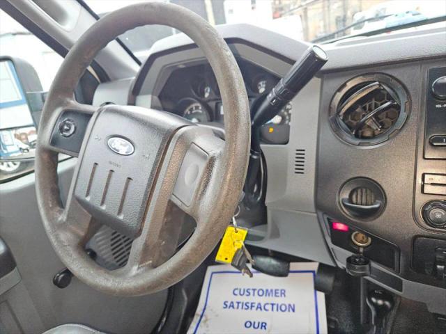 2011 Ford F-350 Base