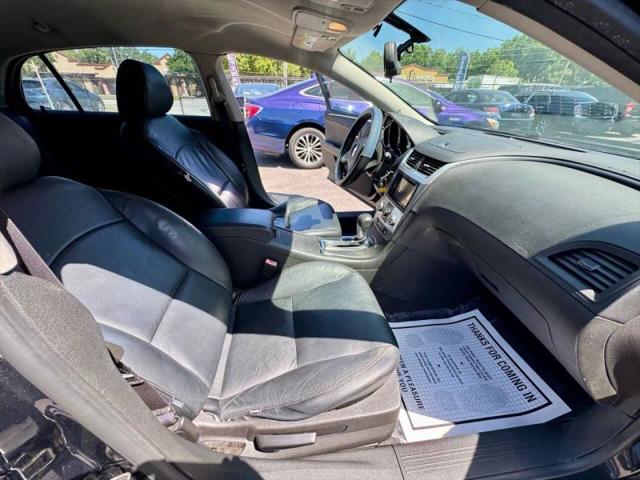 2011 Chevrolet Malibu 1LT