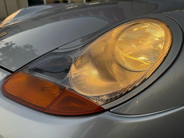 2002 Porsche Boxster Base