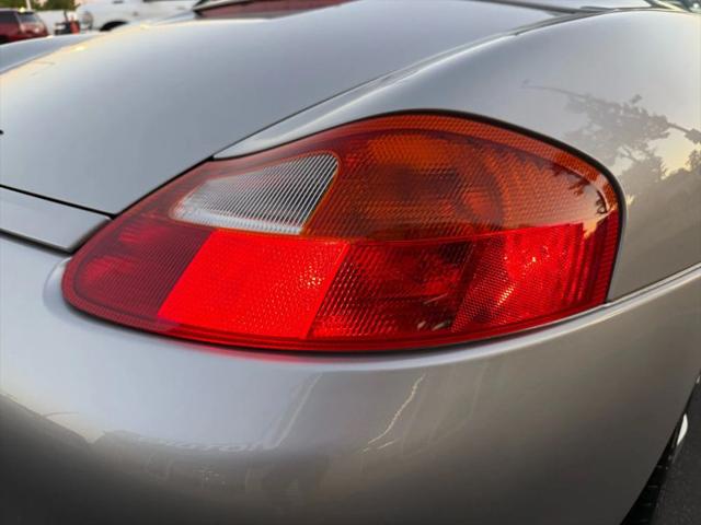 2002 Porsche Boxster Base