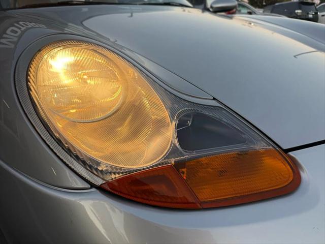 2002 Porsche Boxster Base