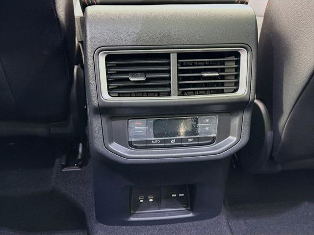 2026 Volkswagen Atlas Peak Edition