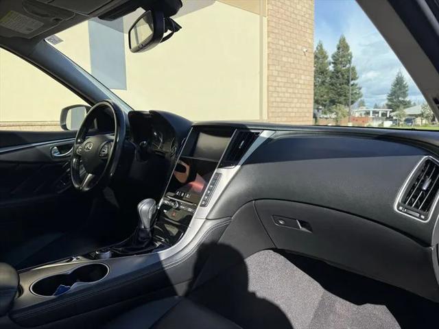 2017 INFINITI Q50 3.0t Signature Edition