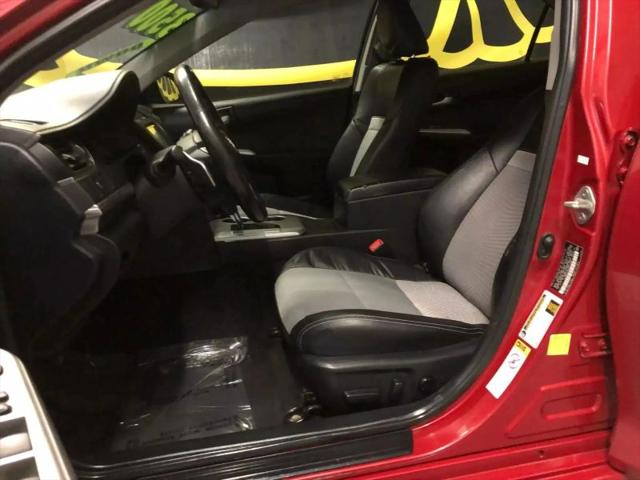 2012 Toyota Camry SE V6