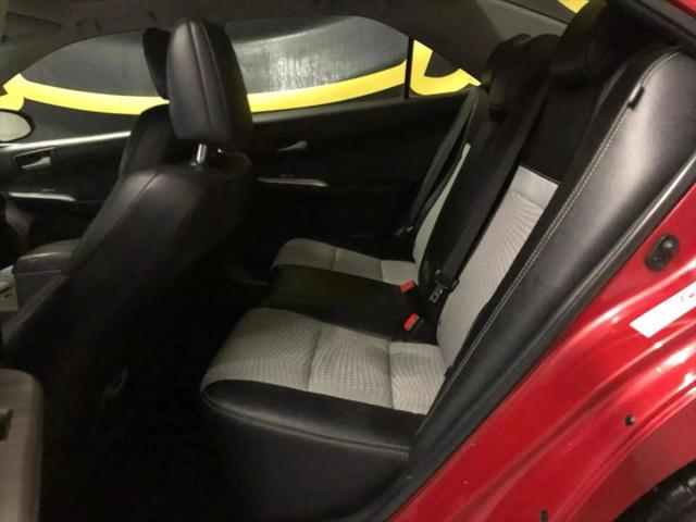 2012 Toyota Camry SE V6