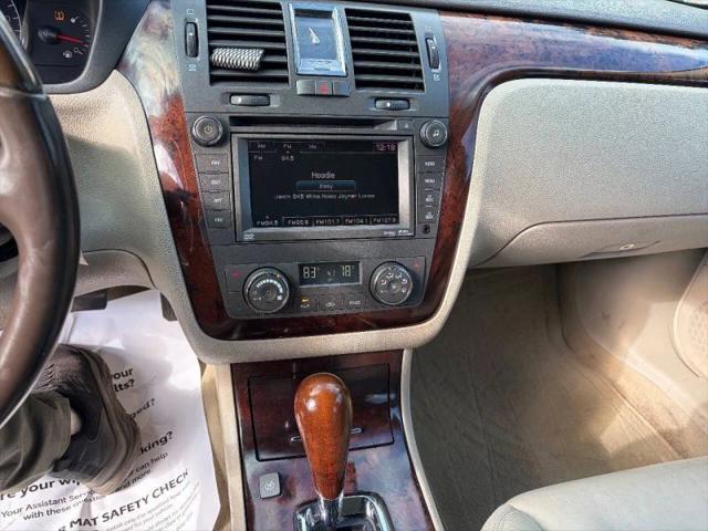 2011 Cadillac DTS Premium Collection