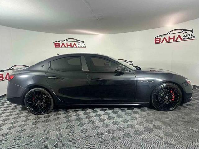 2023 Maserati Ghibli Modena Q4