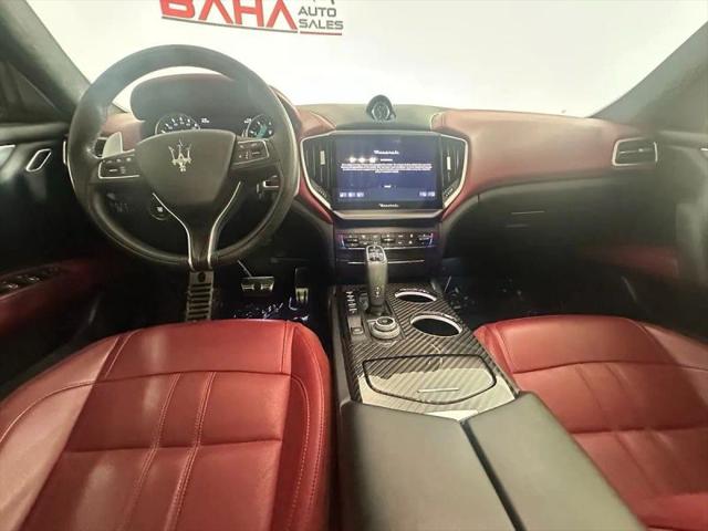2023 Maserati Ghibli Modena Q4
