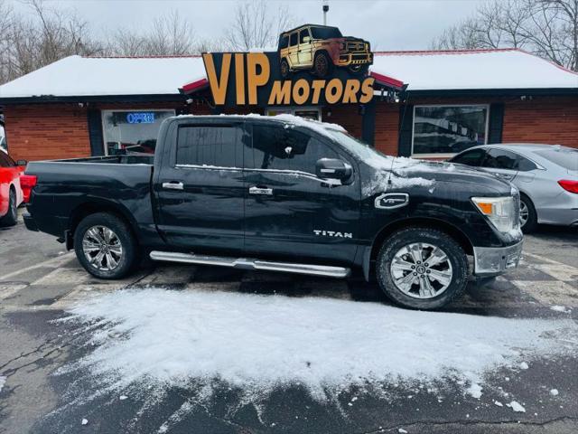 2017 Nissan Titan SV for sale in Aurora, IN