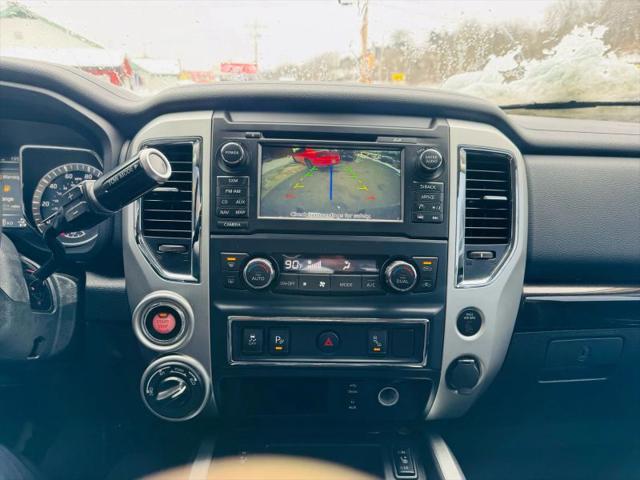 2017 Nissan Titan SV