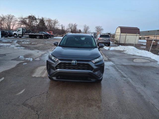 2020 Toyota RAV4 Hybrid LE