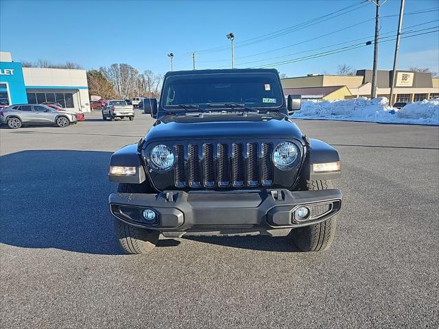 2023 Jeep Wrangler 4-Door Sahara Altitude 4x4