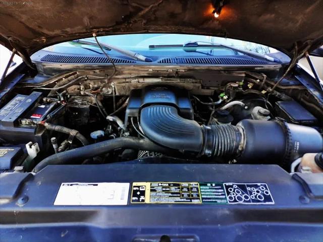 2002 Ford F-150 Base