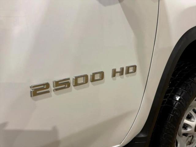 2022 Chevrolet Silverado 2500HD 4WD Double Cab Standard Bed WT