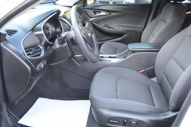 2021 Chevrolet Malibu FWD LT
