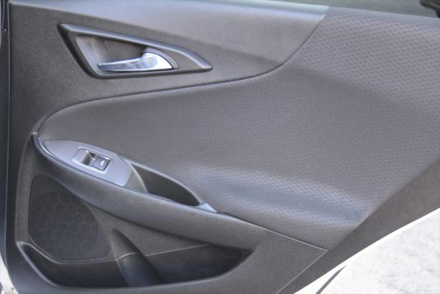 2021 Chevrolet Malibu FWD LT