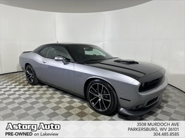 2017 Dodge Challenger 392 Hemi Scat Pack Shaker