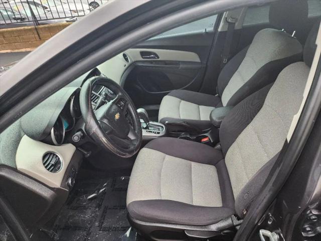 2014 Chevrolet Cruze LS Auto