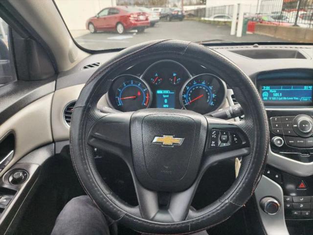 2014 Chevrolet Cruze LS Auto