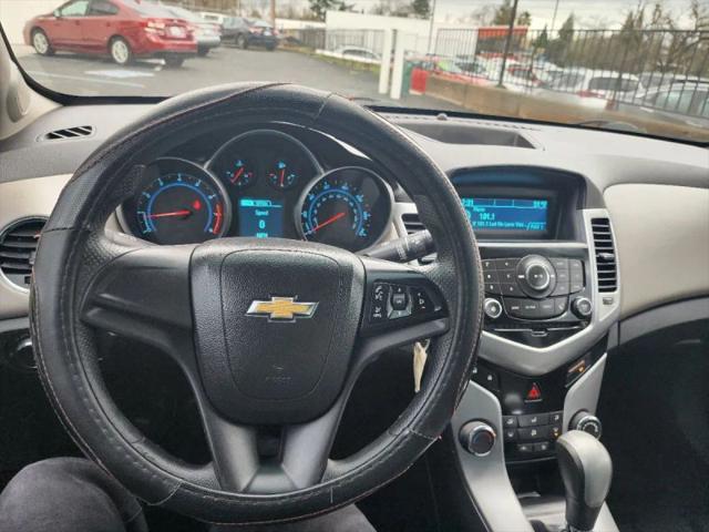 2014 Chevrolet Cruze LS Auto