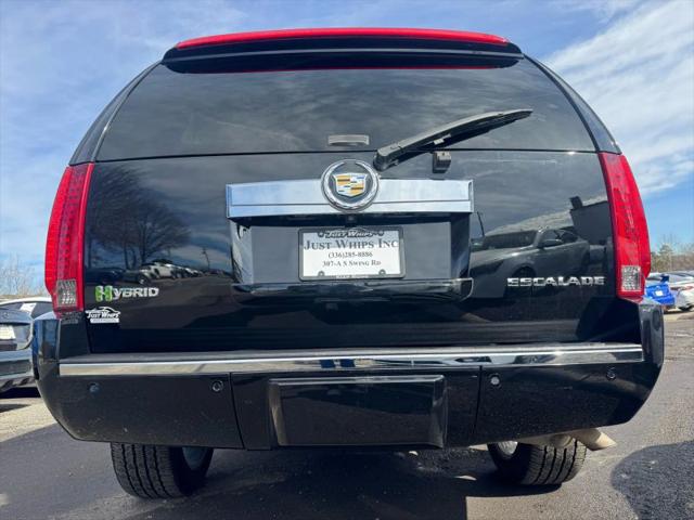2012 Cadillac Escalade Hybrid Standard