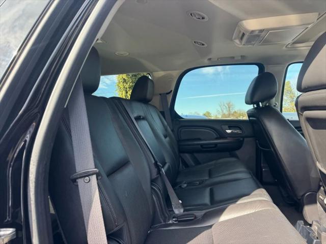 2012 Cadillac Escalade Hybrid Standard