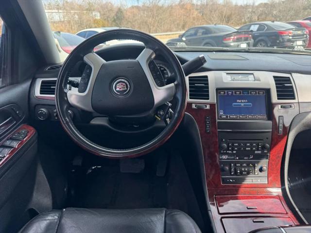 2012 Cadillac Escalade Hybrid Standard