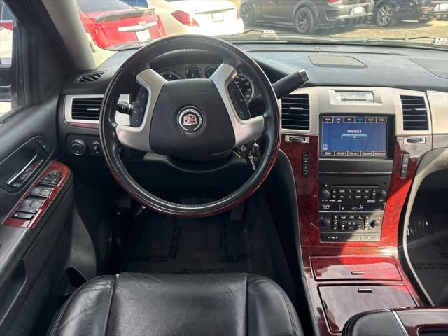 2012 Cadillac Escalade Hybrid Standard