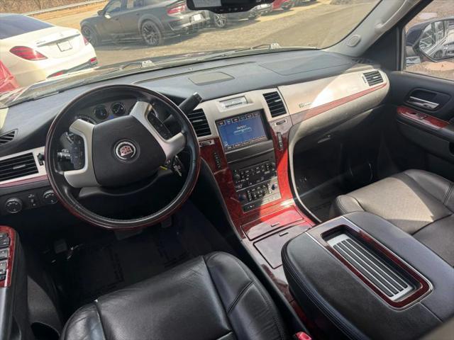 2012 Cadillac Escalade Hybrid Standard