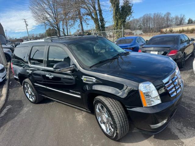 2012 Cadillac Escalade Hybrid Standard