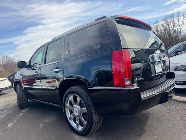 2012 Cadillac Escalade Hybrid Standard