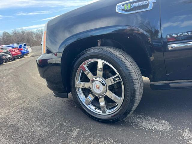 2012 Cadillac Escalade Hybrid Standard