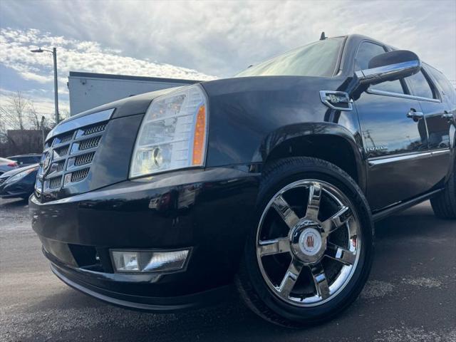 2012 Cadillac Escalade Hybrid Standard