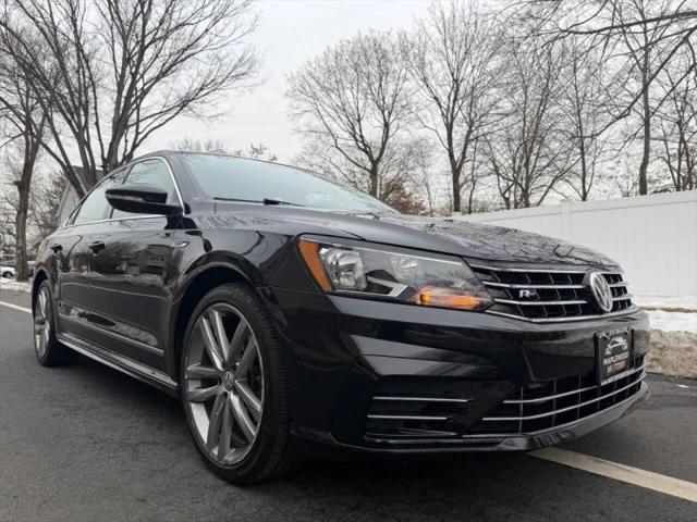 2017 Volkswagen Passat 1.8T R-Line