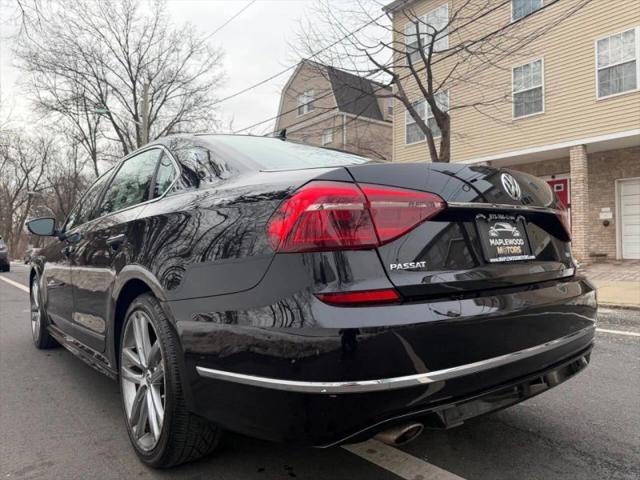 2017 Volkswagen Passat 1.8T R-Line