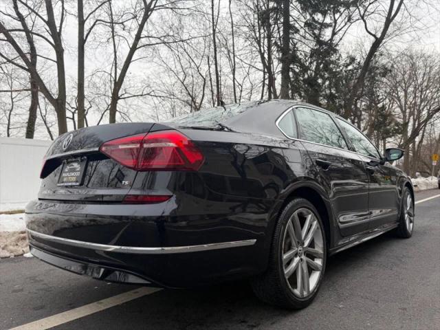 2017 Volkswagen Passat 1.8T R-Line