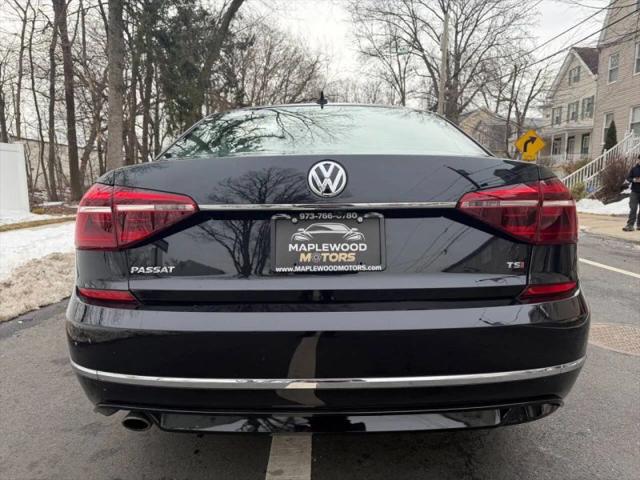 2017 Volkswagen Passat 1.8T R-Line