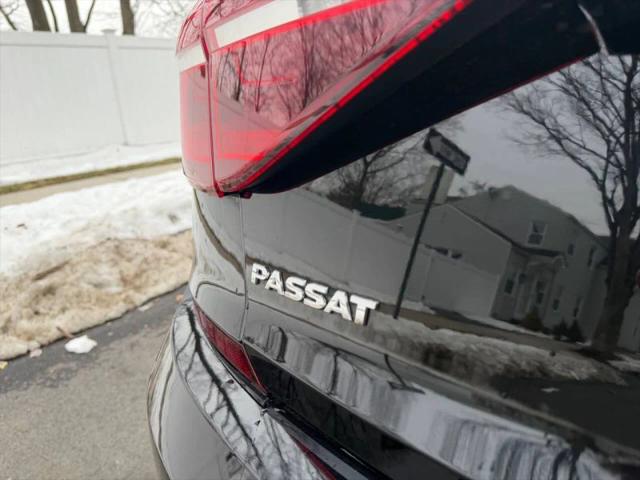 2017 Volkswagen Passat 1.8T R-Line