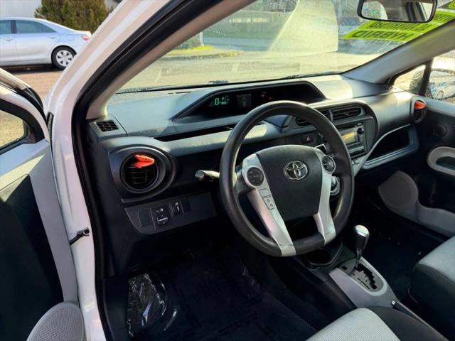 2013 Toyota Prius c Two