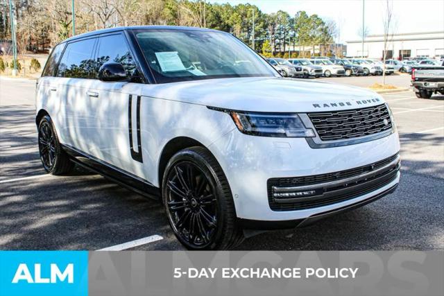 2025 Land Rover Range Rover P400 SE 7 Seat
