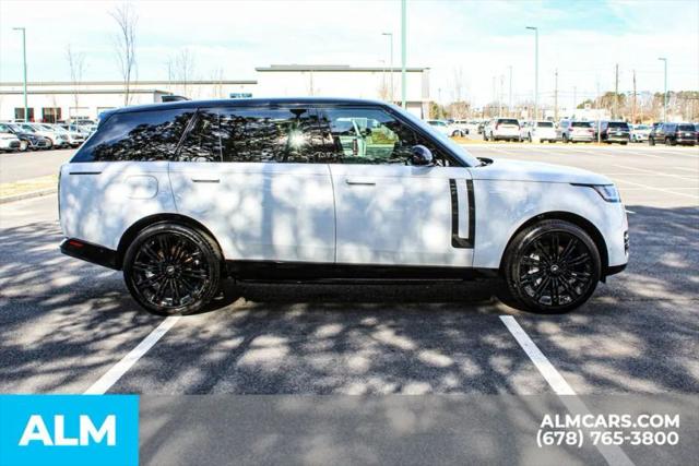 2025 Land Rover Range Rover P400 SE 7 Seat